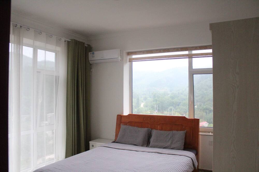 Photo of Bedroom in Li Cheng