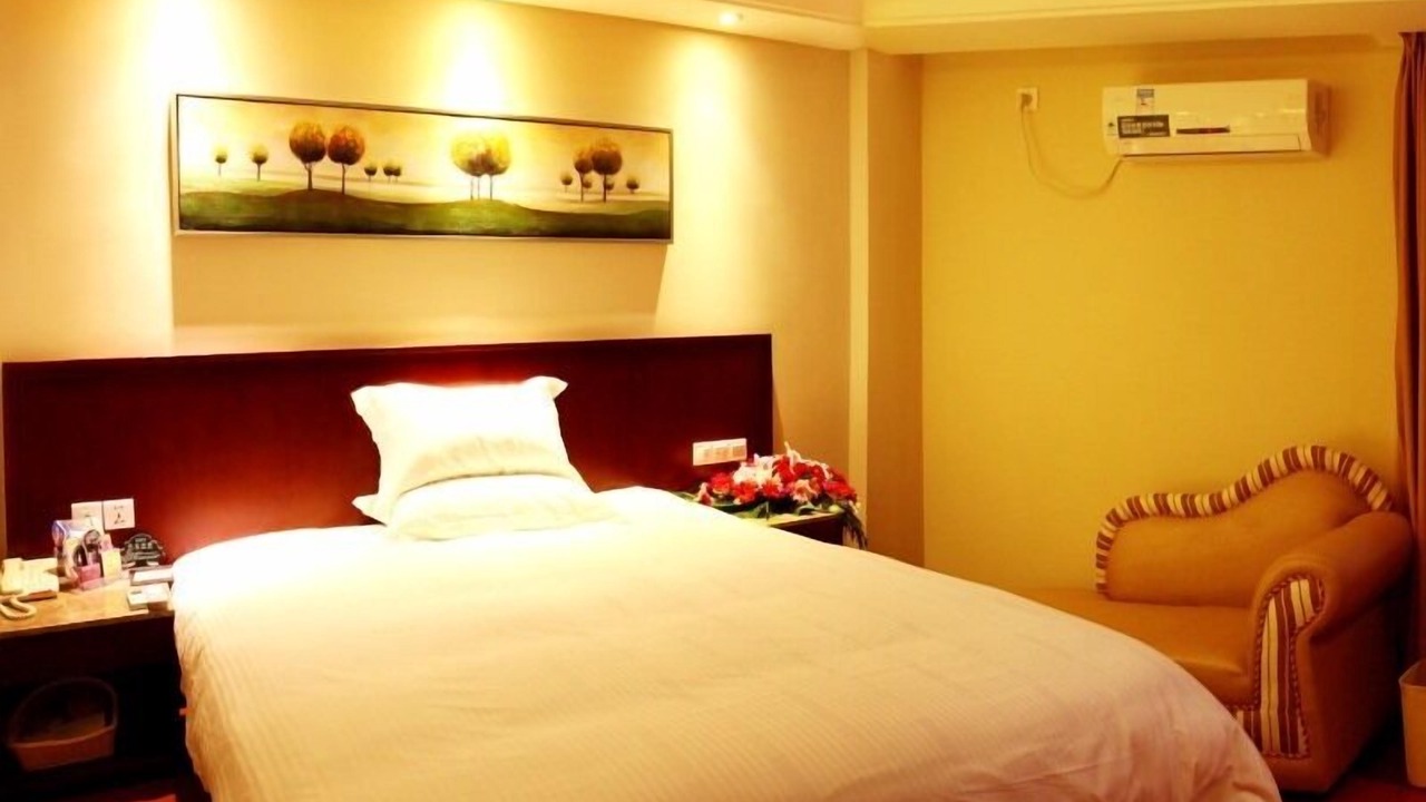 Photo of Bedroom in Jiang Nan