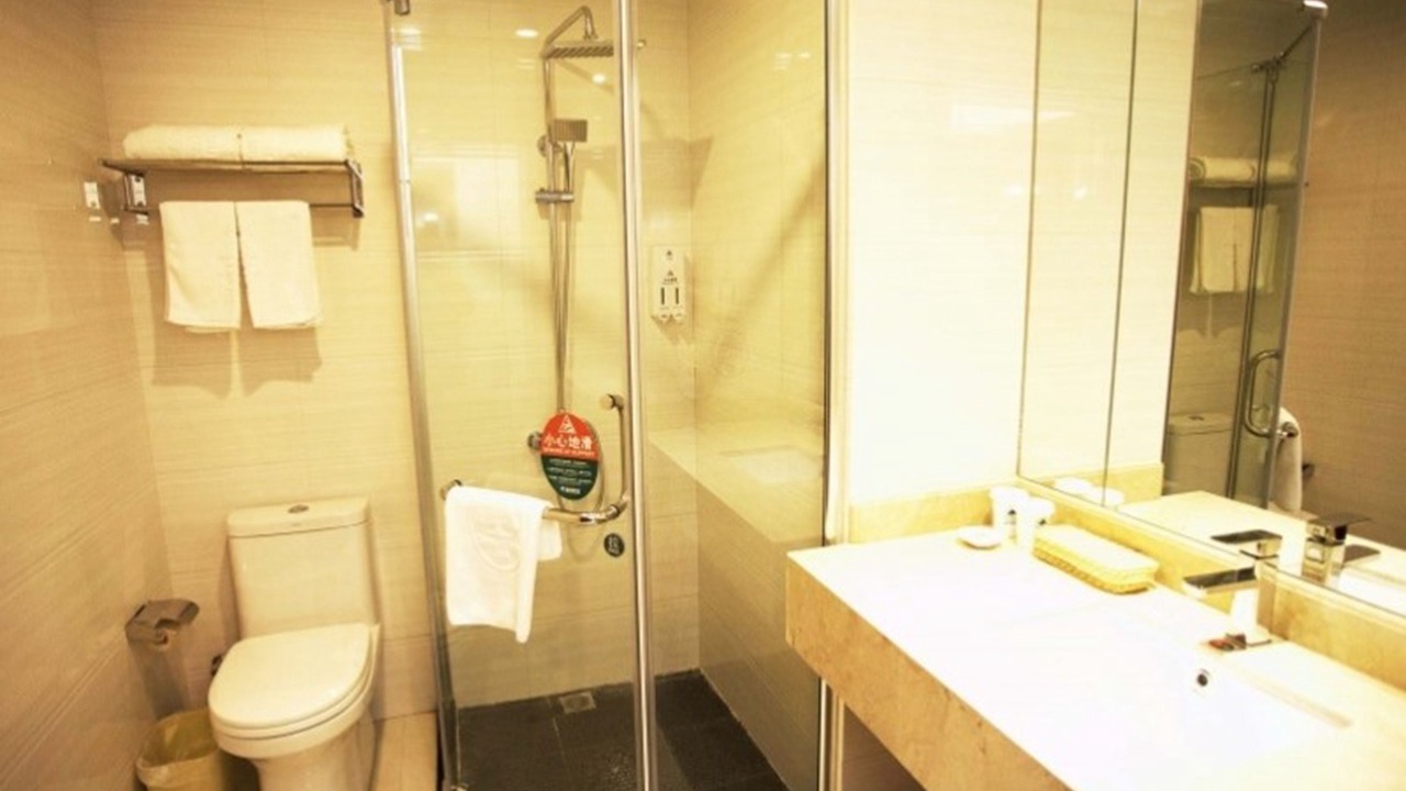Photo of Bathroom in Jingjiang