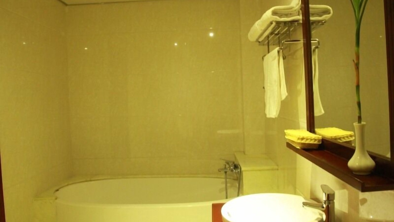Photo of Bathroom in Linhai
