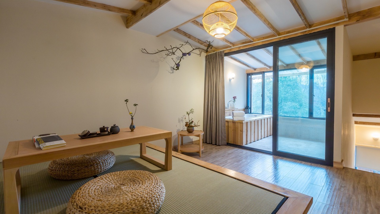 Photo of Bedroom in Emeishan