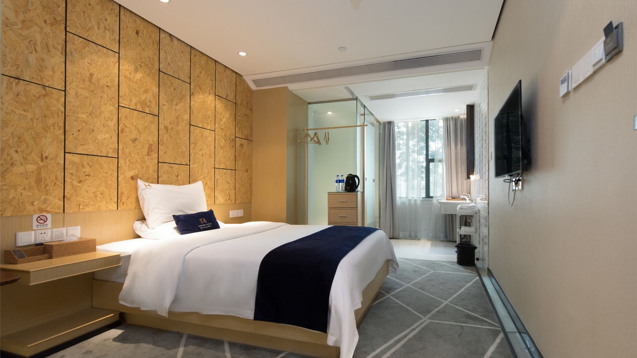 Photo of Bedroom in Tianhe Center