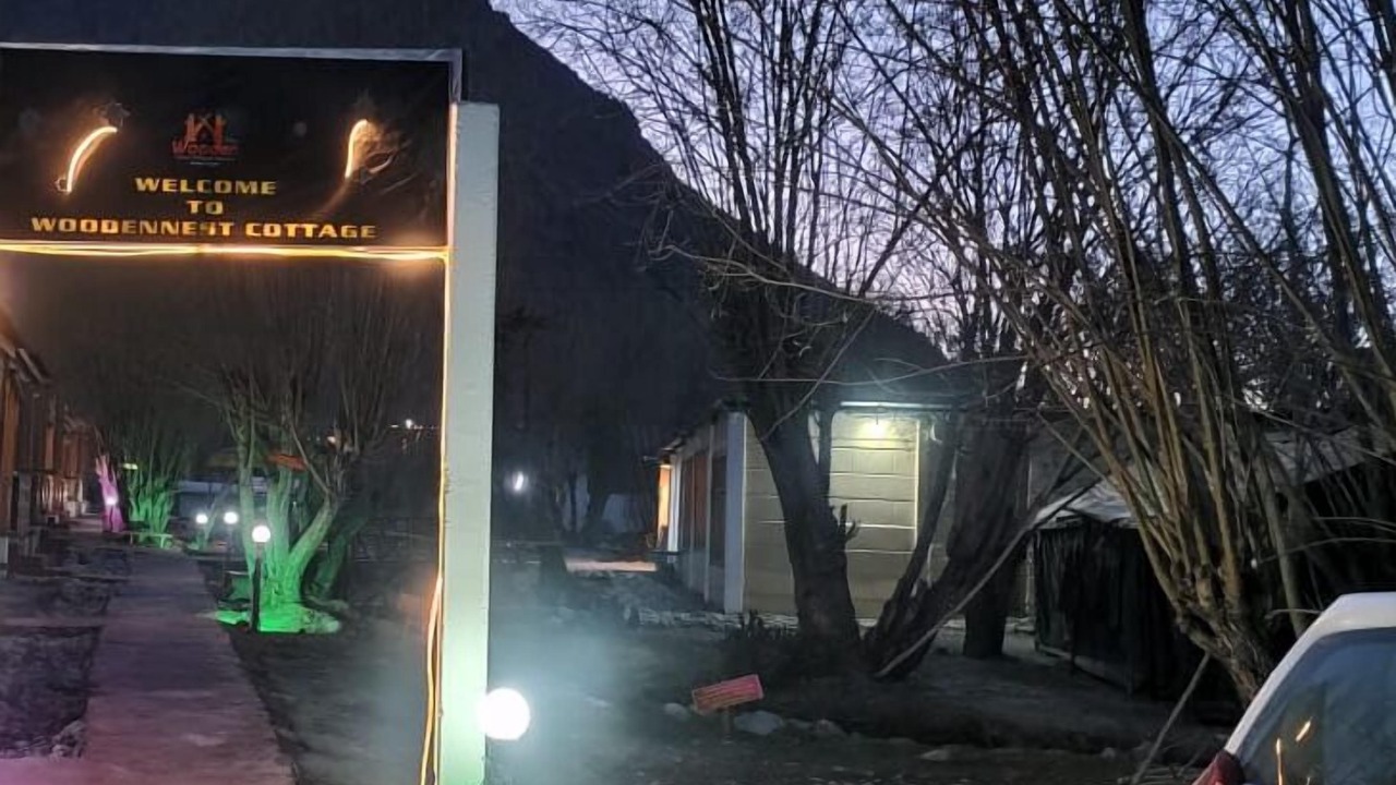 Photo of Outdoor in Hunder