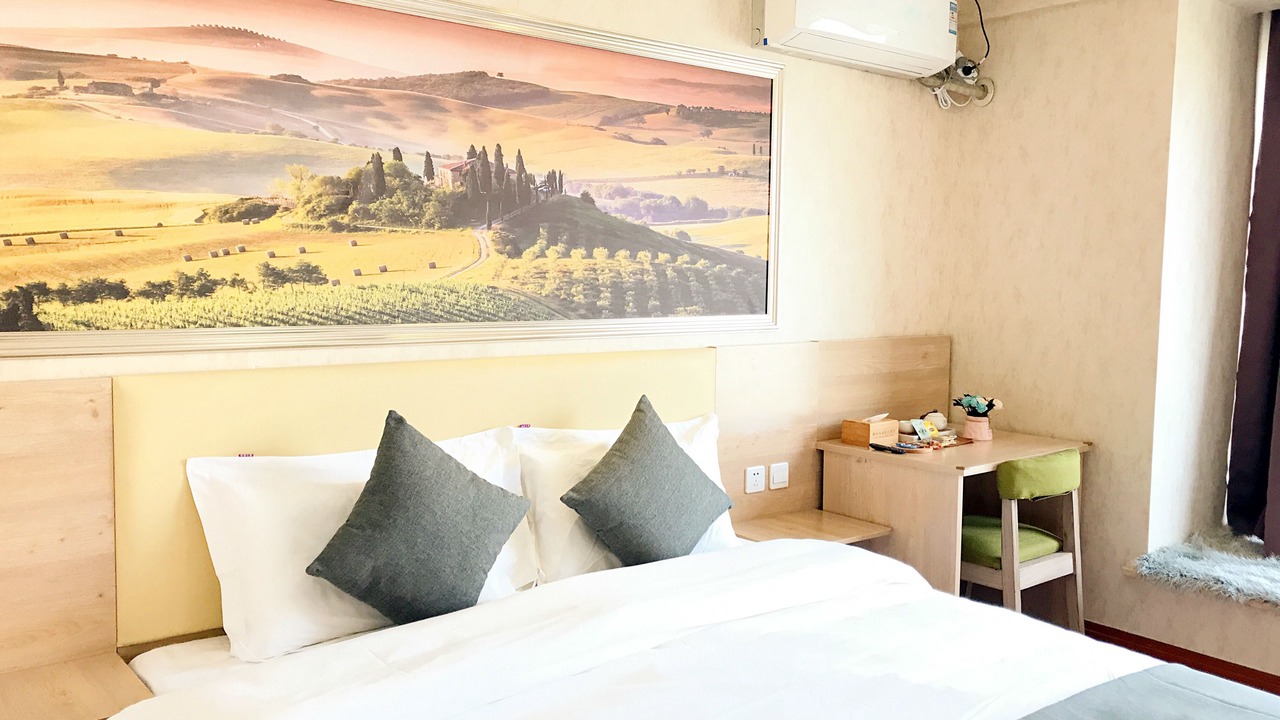 Photo of Bedroom in Weiyang