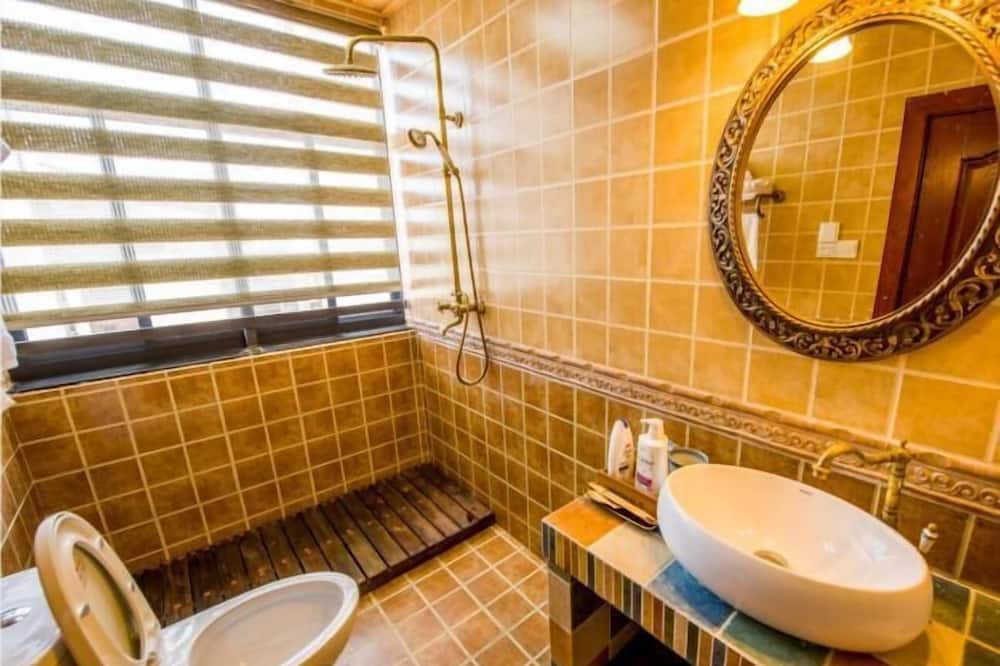 Photo of Bathroom in Dali