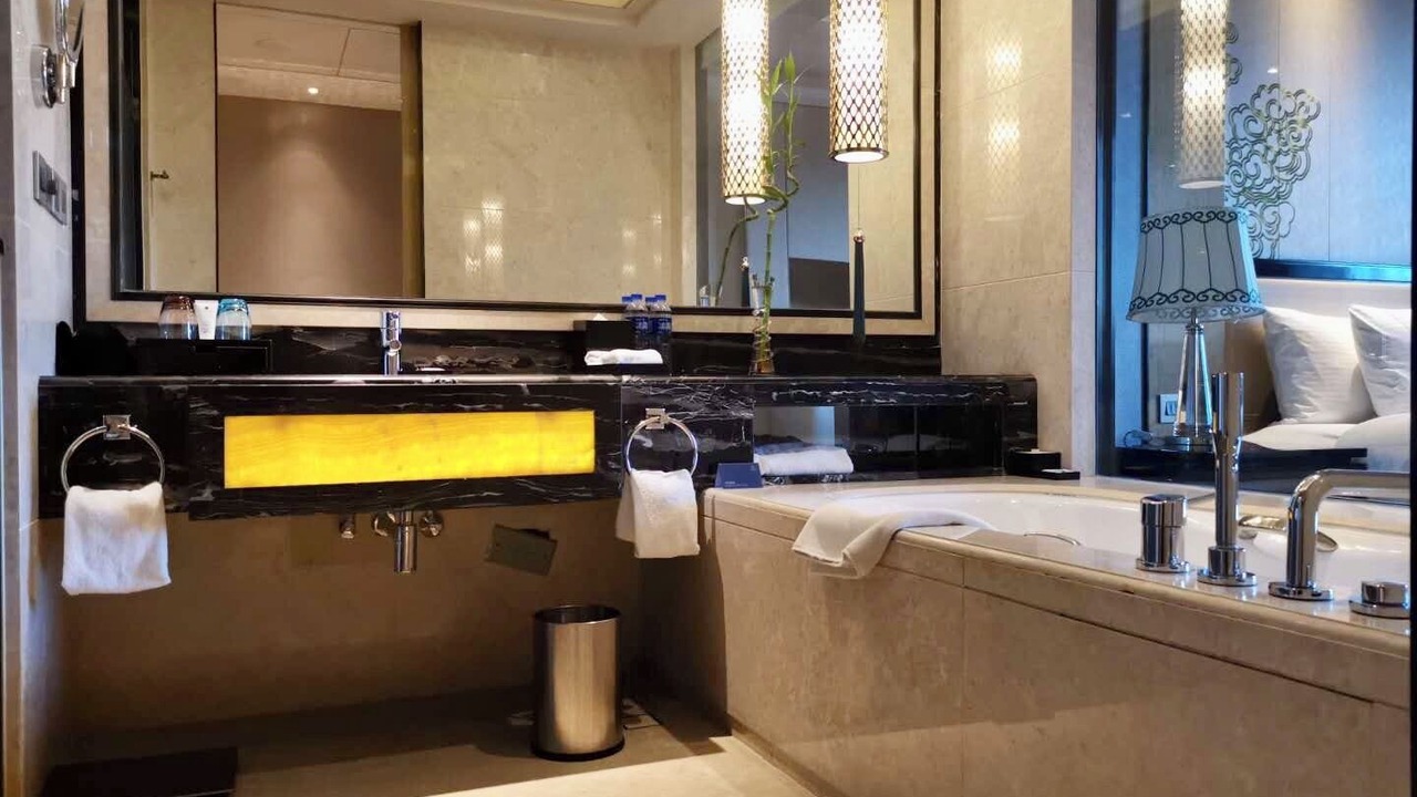 Photo of Bathroom in Hongshan District