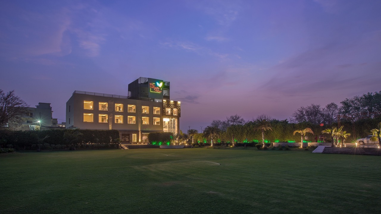 Photo of Outdoor in Mathura