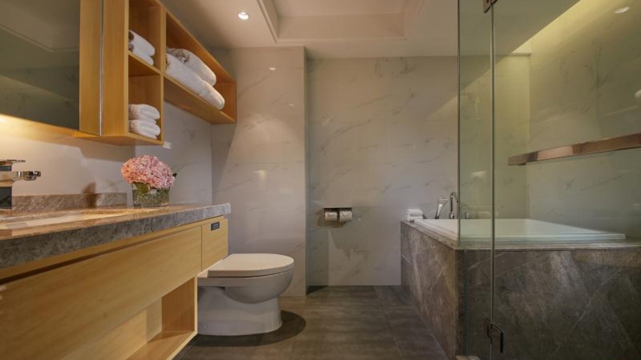 Photo of Bathroom in Jingkou Qu