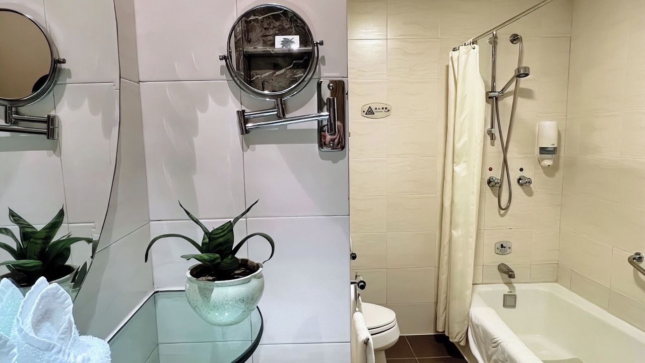 Photo of Bathroom in Jeifangbei Central Business District