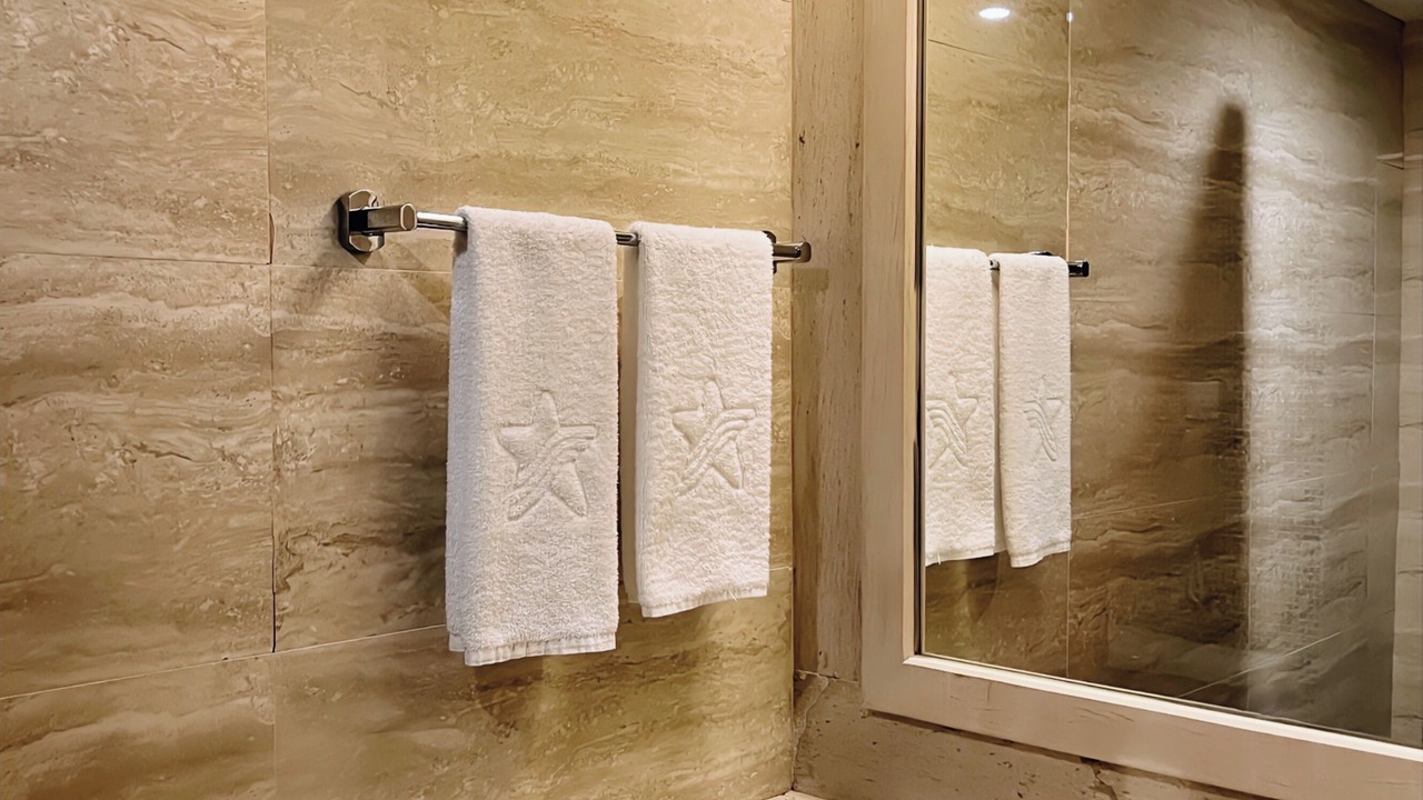 Photo of Bathroom in Jeifangbei Central Business District