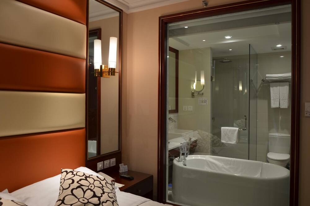 Photo of Bathroom in Bin Hu District