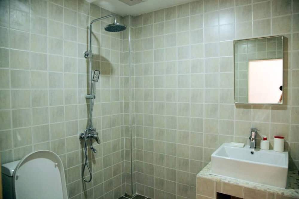 Photo of Bathroom in Zhong Shan