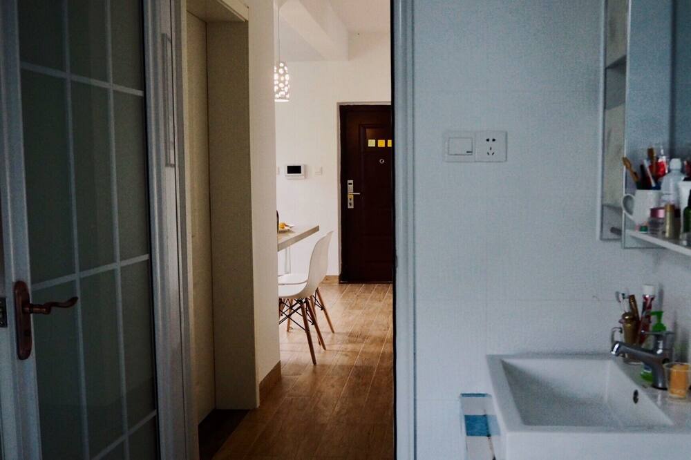 Photo of Bathroom in Dongshan County
