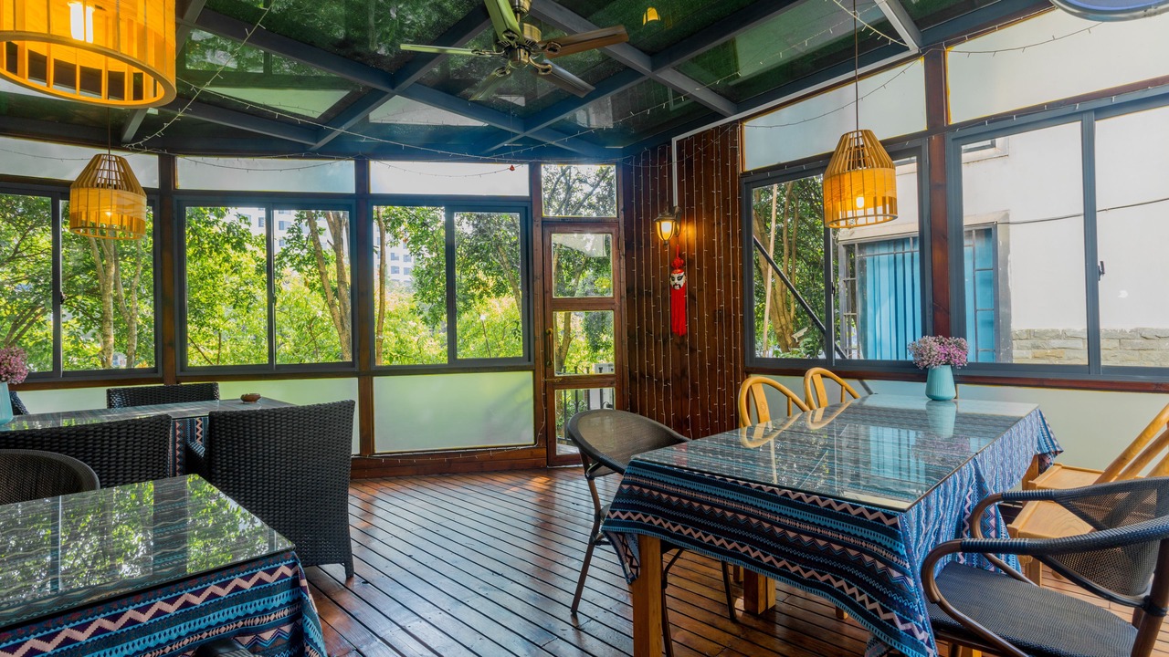 Photo of Patio Balcony in Guilin City Centre