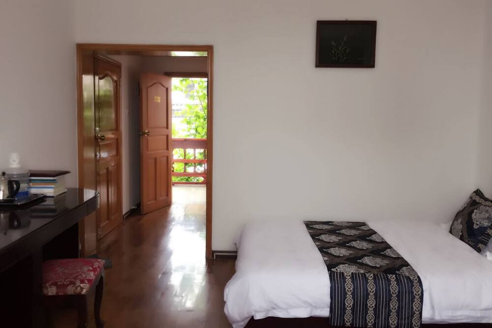 Photo of Bedroom in Weishan