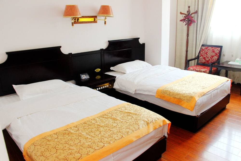 Photo of Bedroom in Weishan