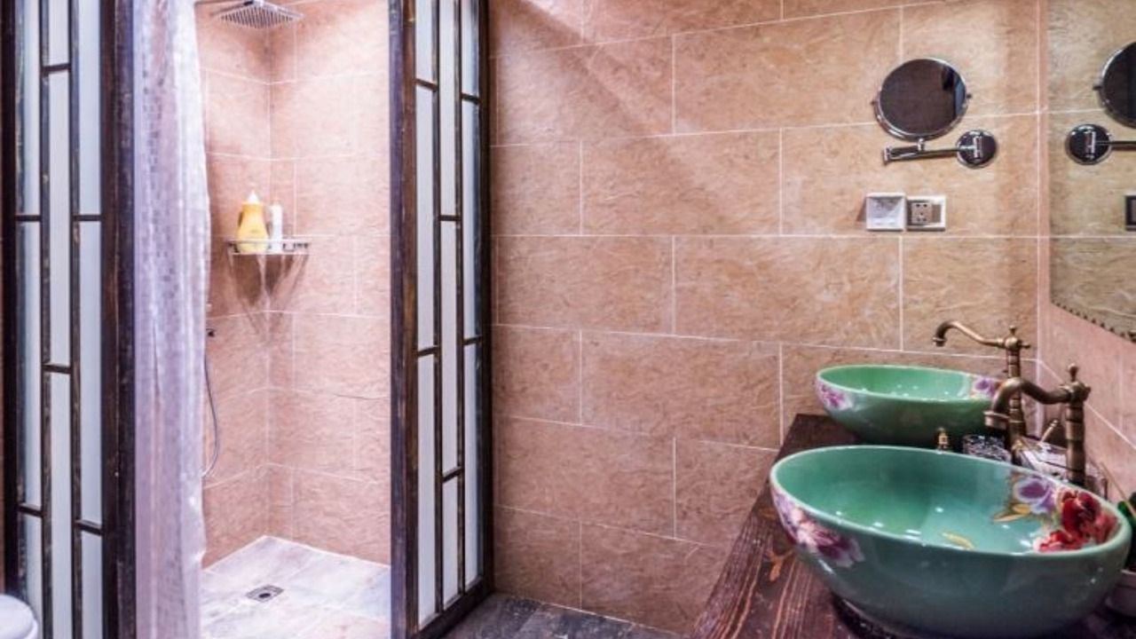 Photo of Bathroom in Shuhe Old Town