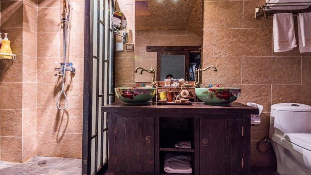 Photo of Bathroom in Shuhe Old Town