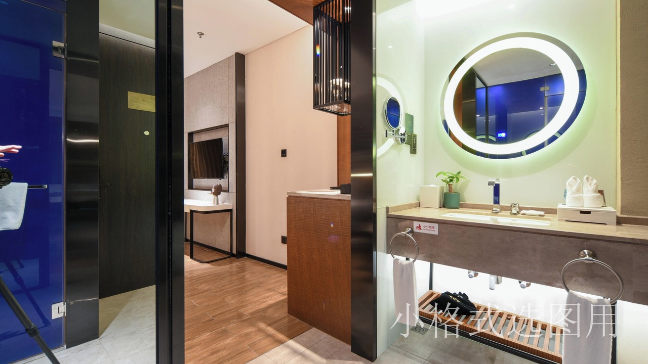 Photo of Bathroom in Huli