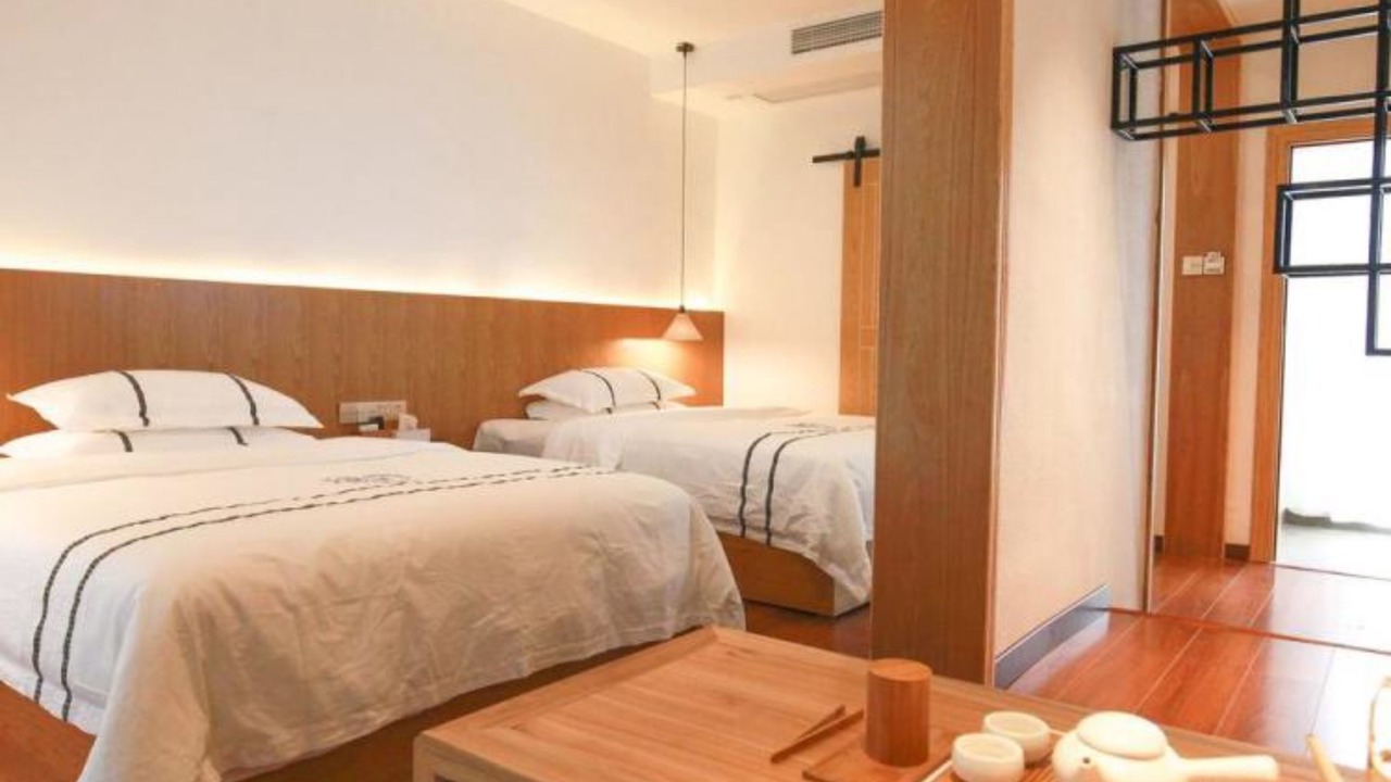 Photo of Bedroom in Fenghuang