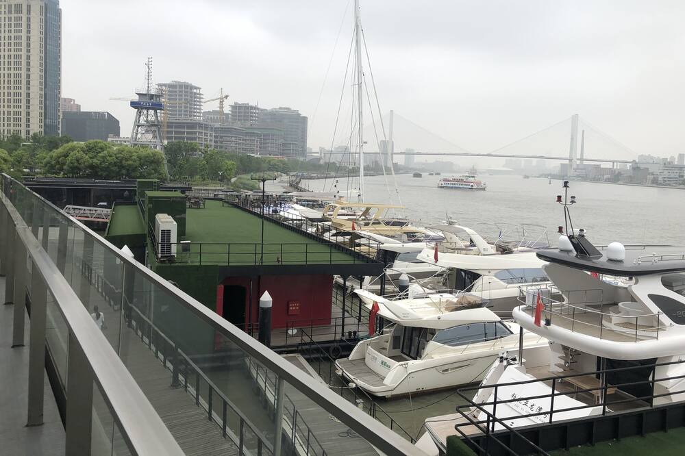 Photo of Patio Balcony in Lujiazui