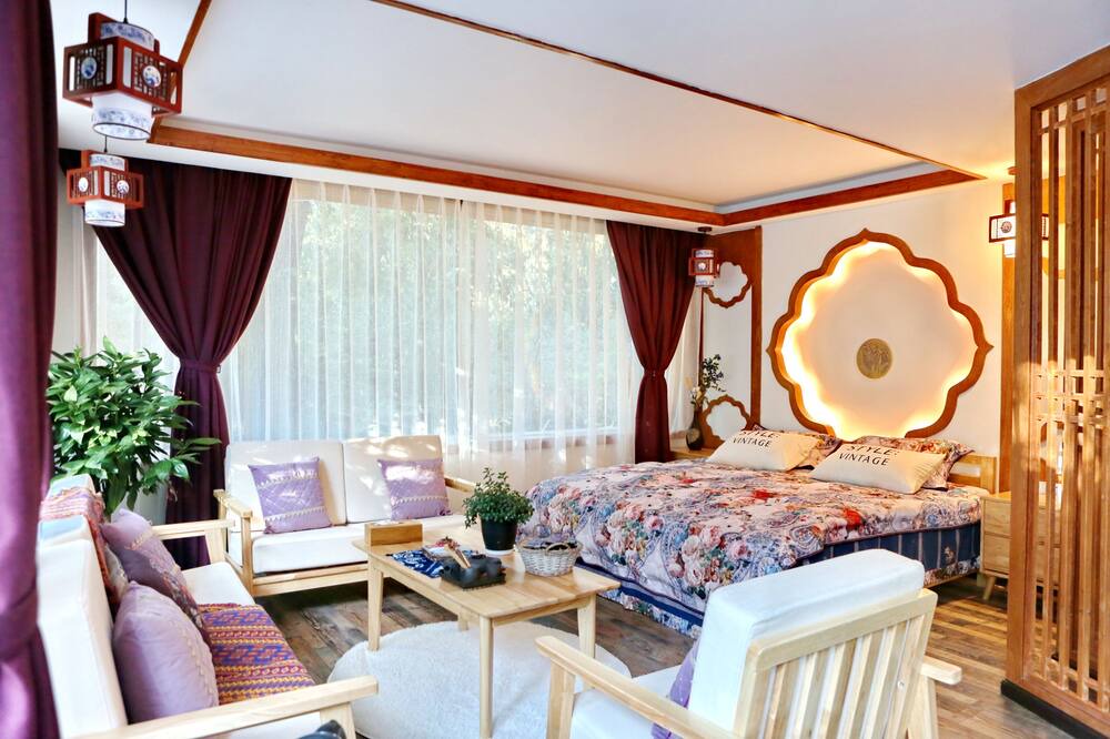 Photo of Bedroom in Yulong