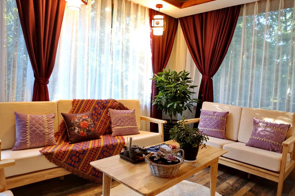 Photo of Bedroom in Yulong