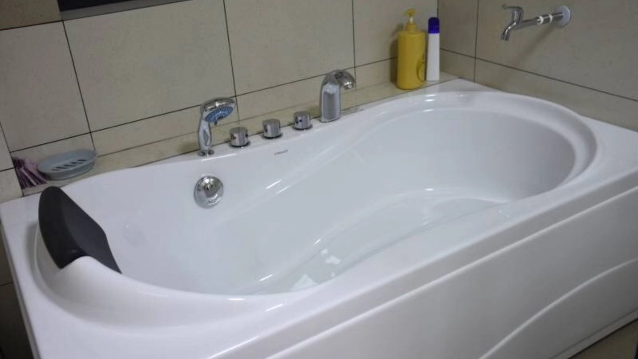 Photo of Bathroom in Deqing County