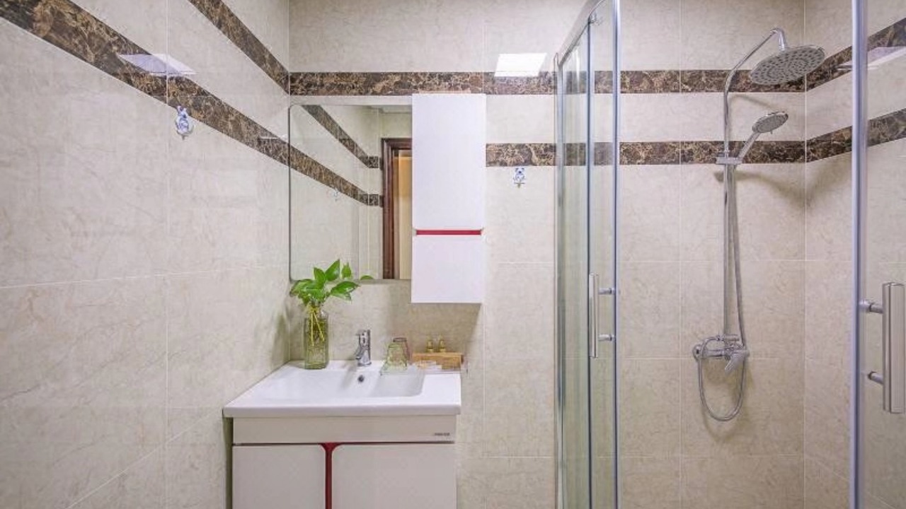 Photo of Bathroom in Deqing County