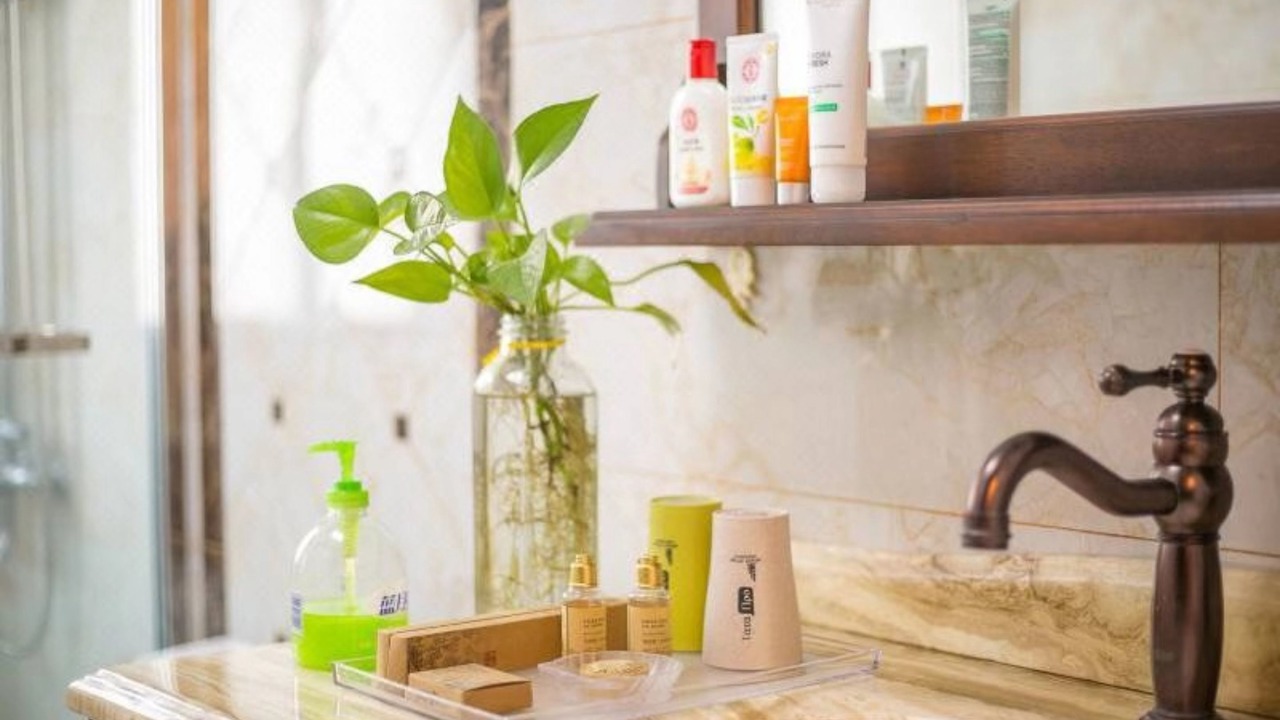 Photo of Bathroom in Deqing County
