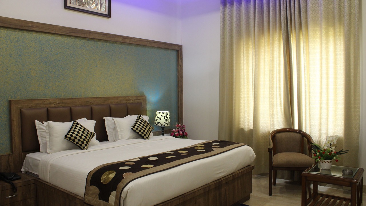 Photo of Bedroom in Mathura