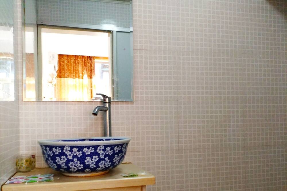 Photo of Bathroom in Wuzhen