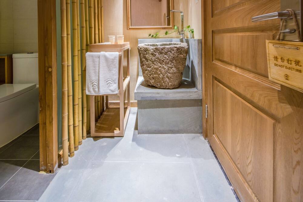 Photo of Bathroom in Shangcheng