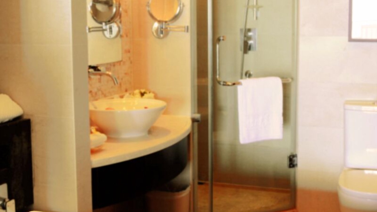 Photo of Bathroom in Tianya District