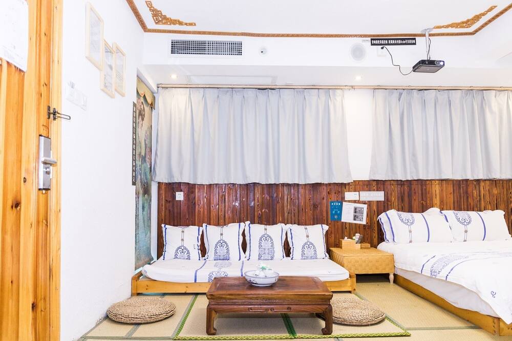 Photo of Bedroom in Suzhou Old Town