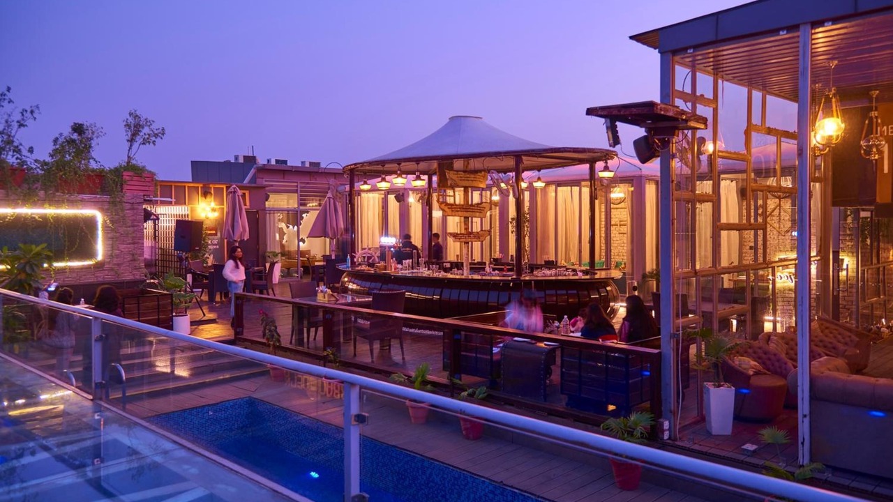 Photo of Outdoor in Sanjay Place