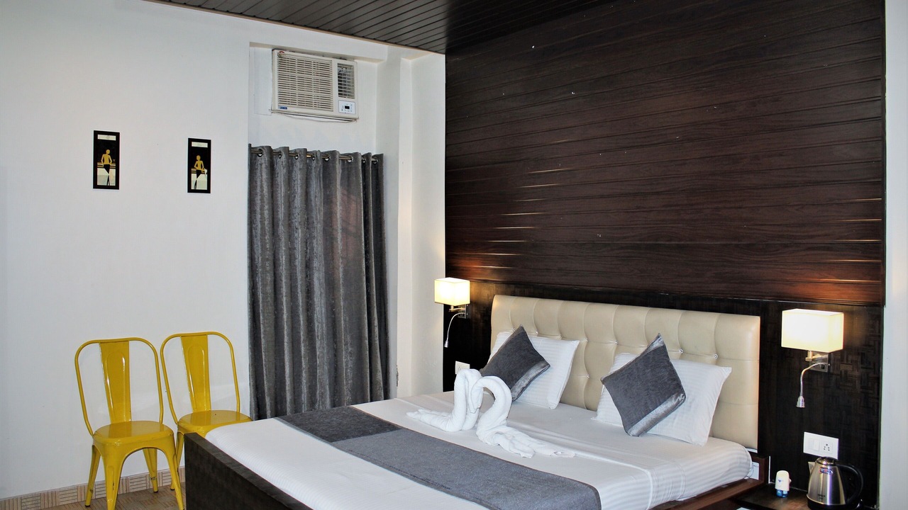 Photo of Bedroom in Bareilly