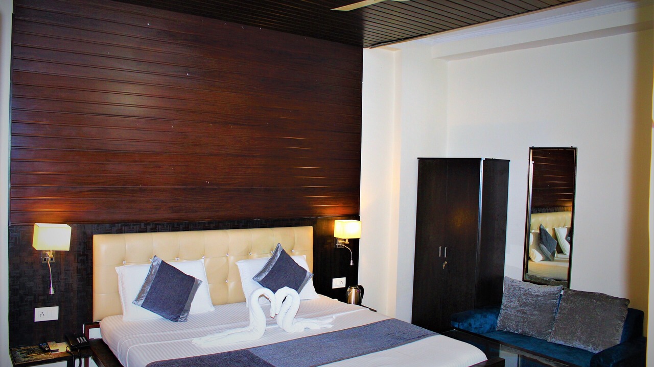 Photo of Bedroom in Bareilly