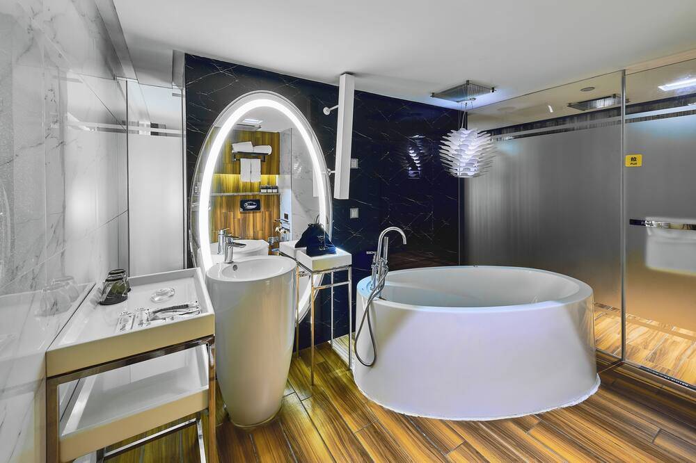 Photo of Bathroom in Shajing