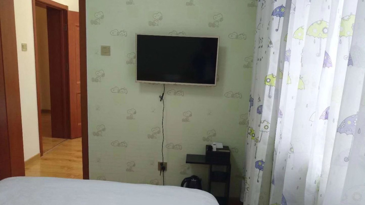 Photo of Bedroom in Jianwai Street