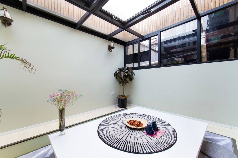 Photo of Bedroom in Huaihai Road Commercial Area