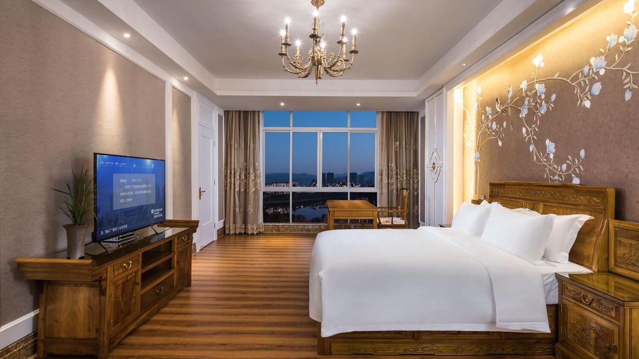 Photo of Bedroom in Sha County