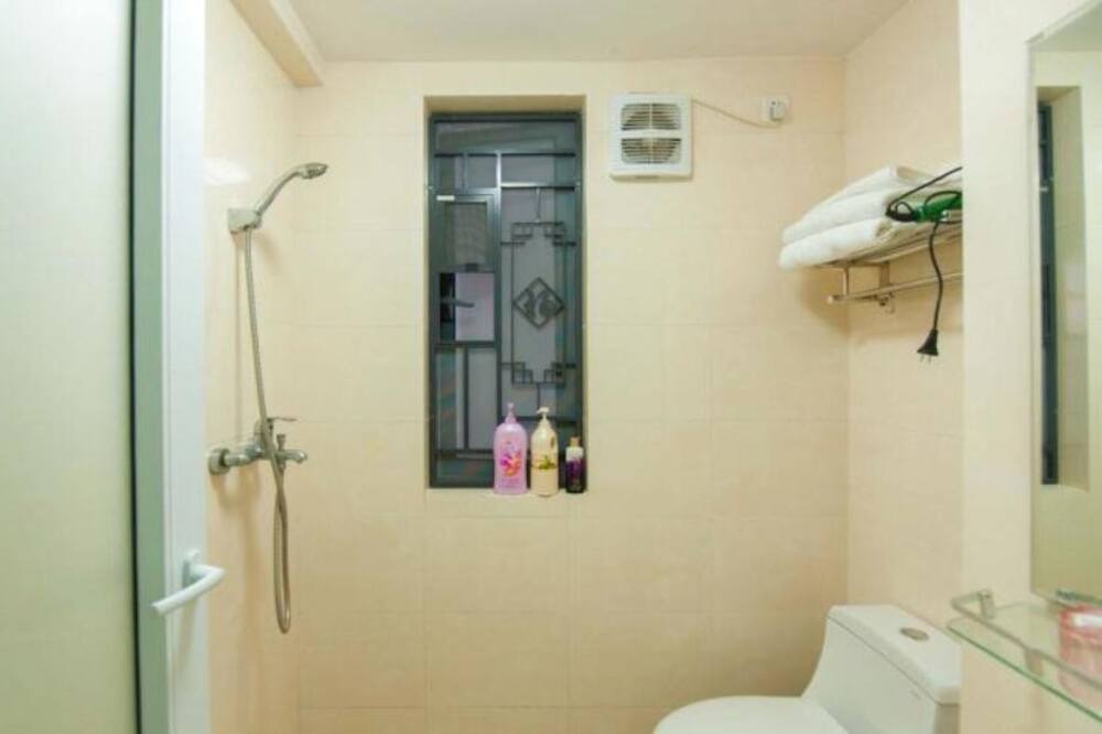 Photo of Bathroom in Nanshan