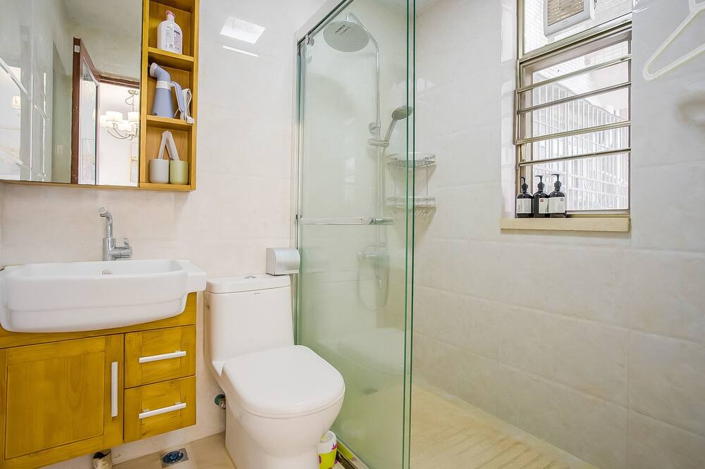 Photo of Bathroom in Xiangzhou District
