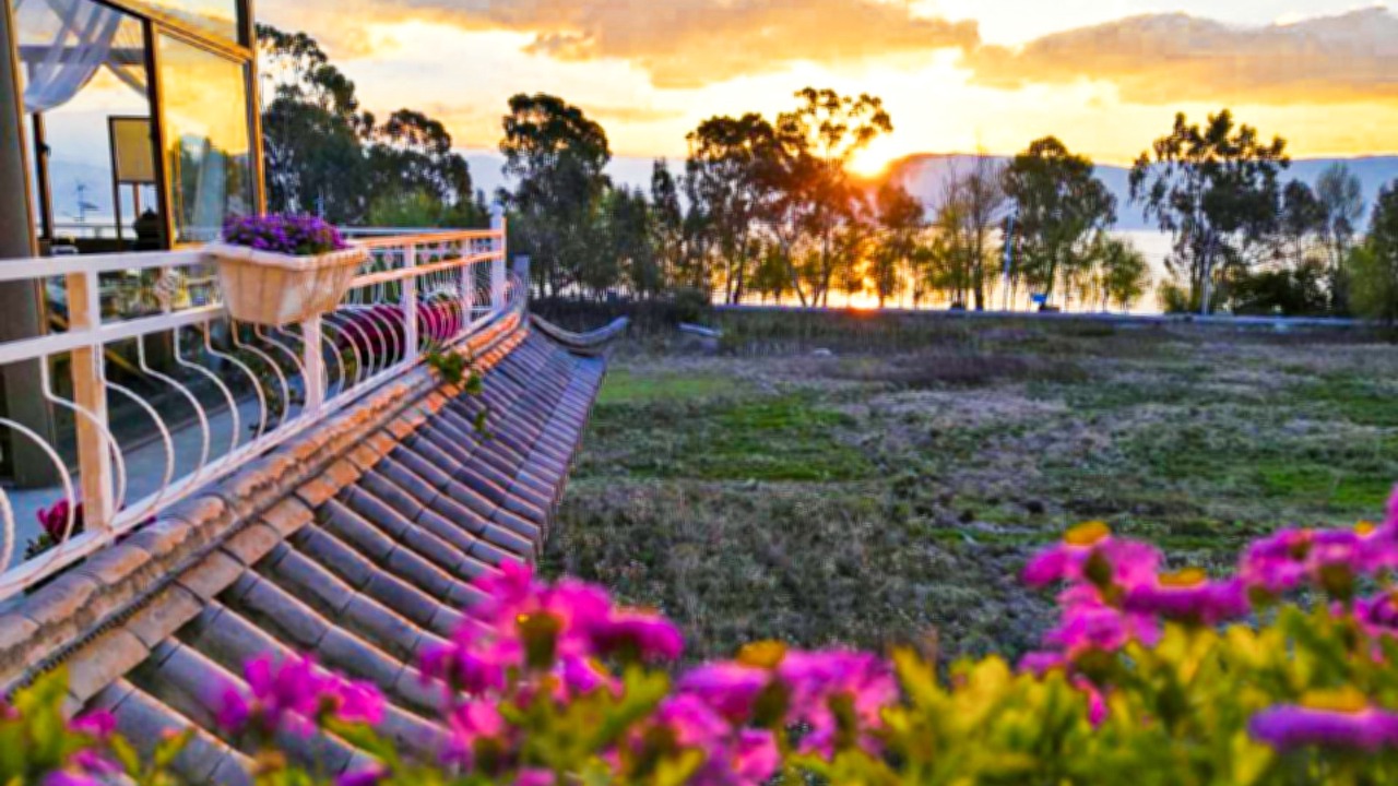 Photo of Patio Balcony in Dali Town