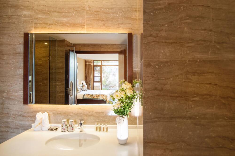 Photo of Bathroom in Dali