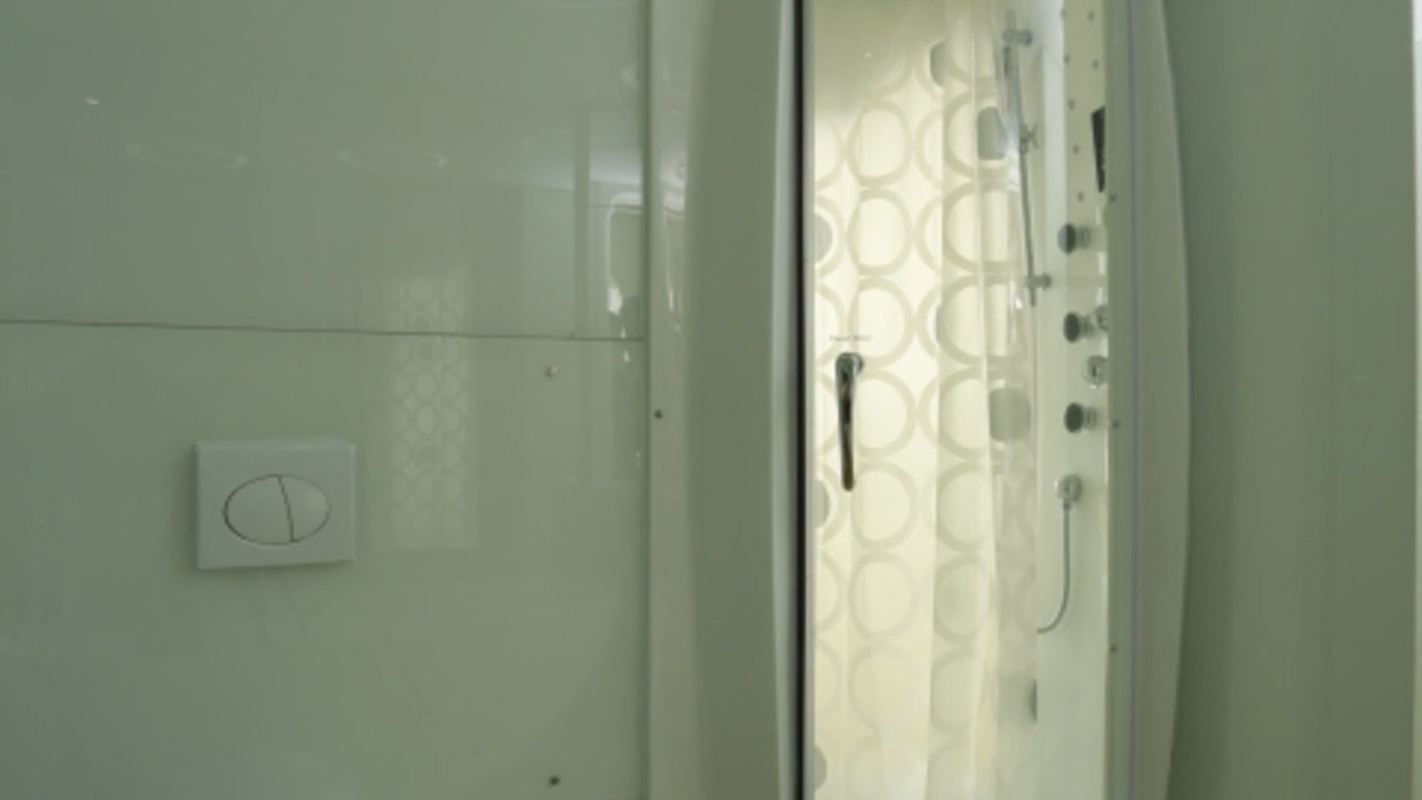 Photo of Bathroom in Liwan