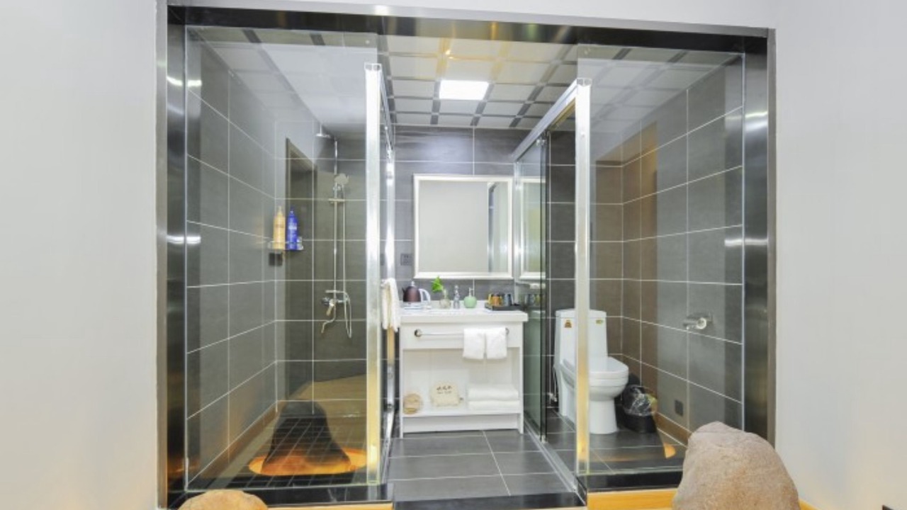 Photo of Bathroom in Qiandaohu