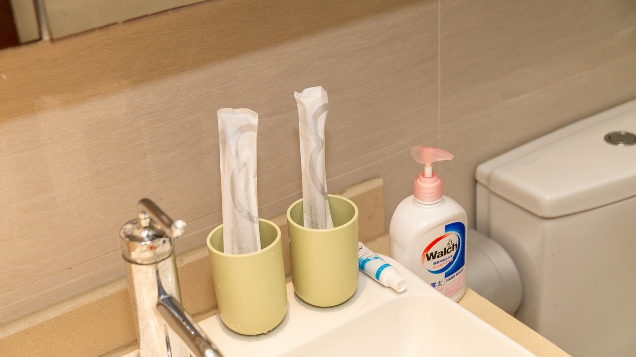 Photo of Bathroom in Xiangzhou District