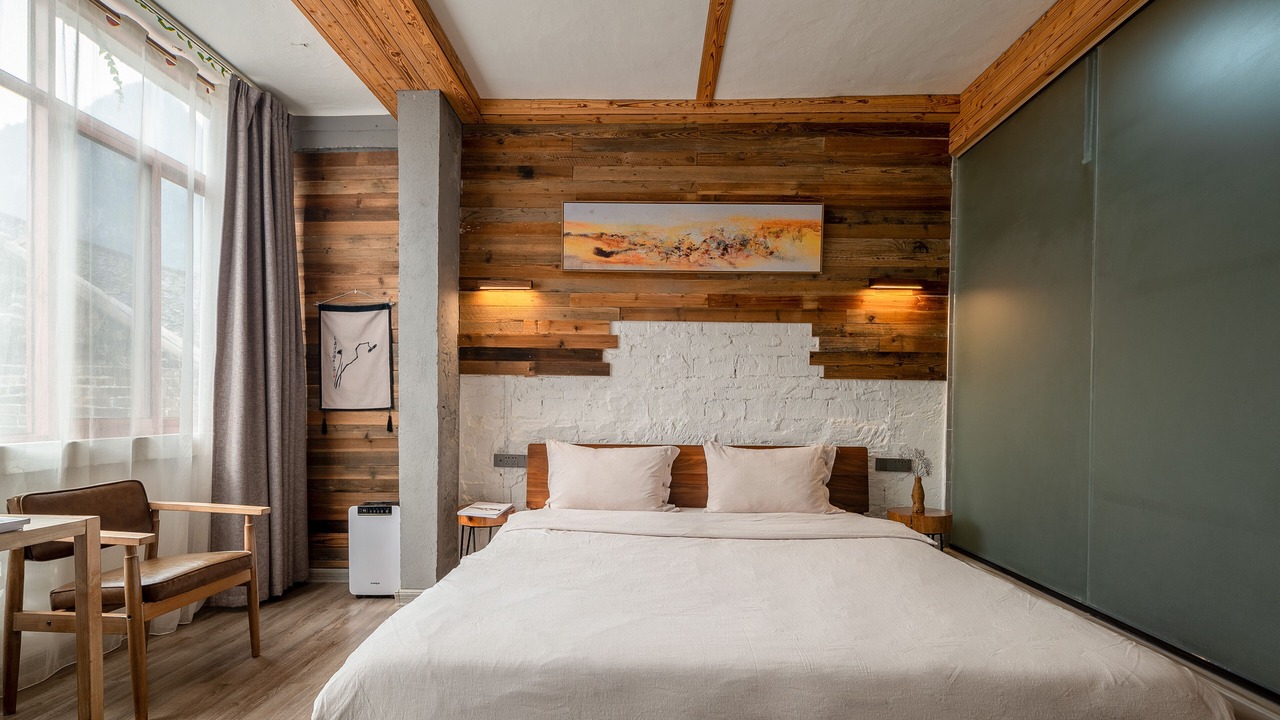 Photo of Bedroom in Xingping Ancient Town